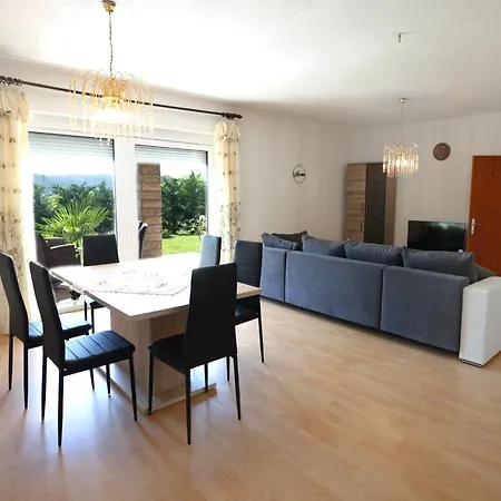 Lush Garden Hideaway Fama Near Portoroz * Sečovlje