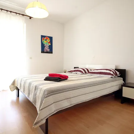 Lush Garden Hideaway Fama Near Portoroz Apartamento *