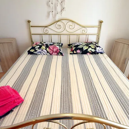 Lush Garden Hideaway Fama Near Portoroz Apartamento Sečovlje