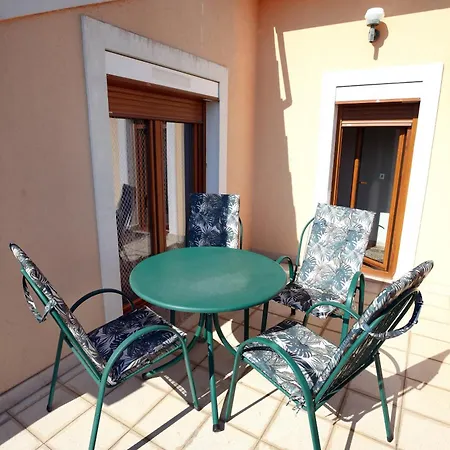 Lush Garden Hideaway Fama Near Portoroz Apartamento