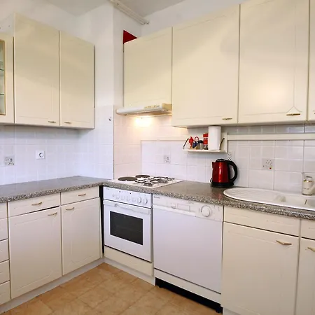 Lush Garden Hideaway Fama Near Portoroz *