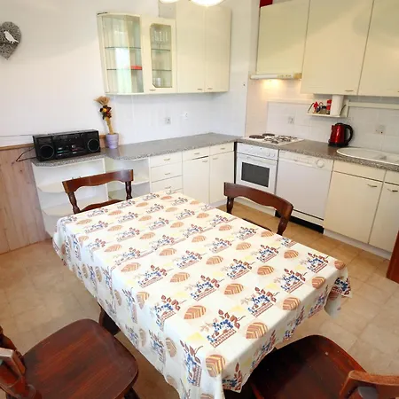 Apartamento Lush Garden Hideaway Fama Near Portoroz *